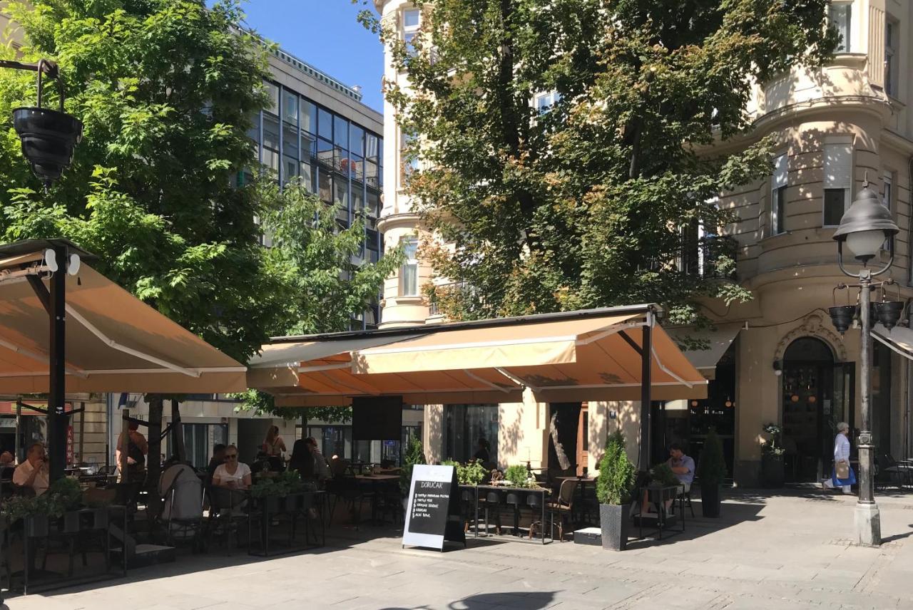 Lirra Luxe - Central Belgrade Apartments Bagian luar foto