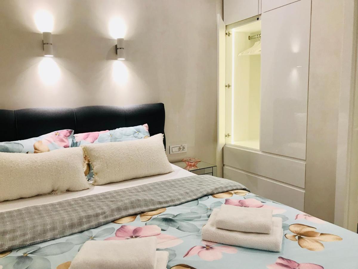 Lirra Luxe - Central Belgrade Apartments Bagian luar foto